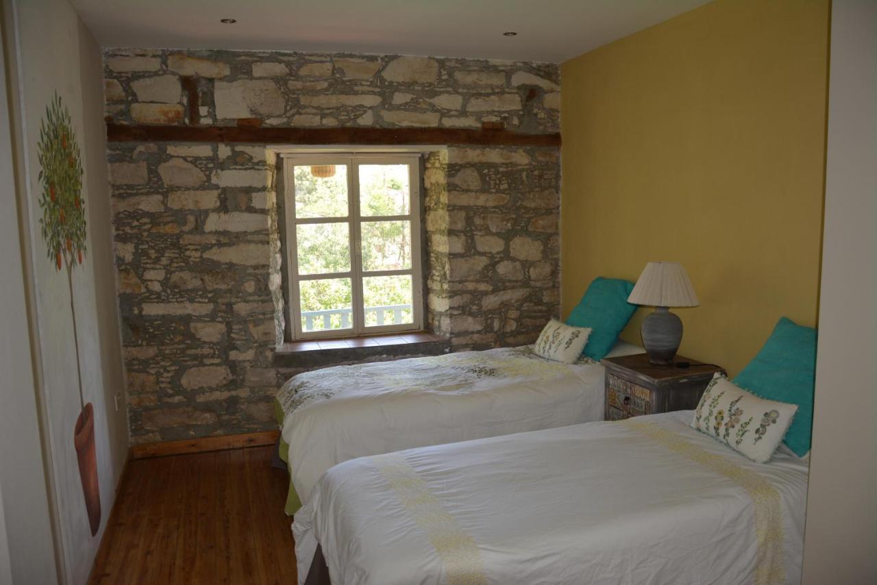Riverside Cottage Kato Platres Bagian luar foto