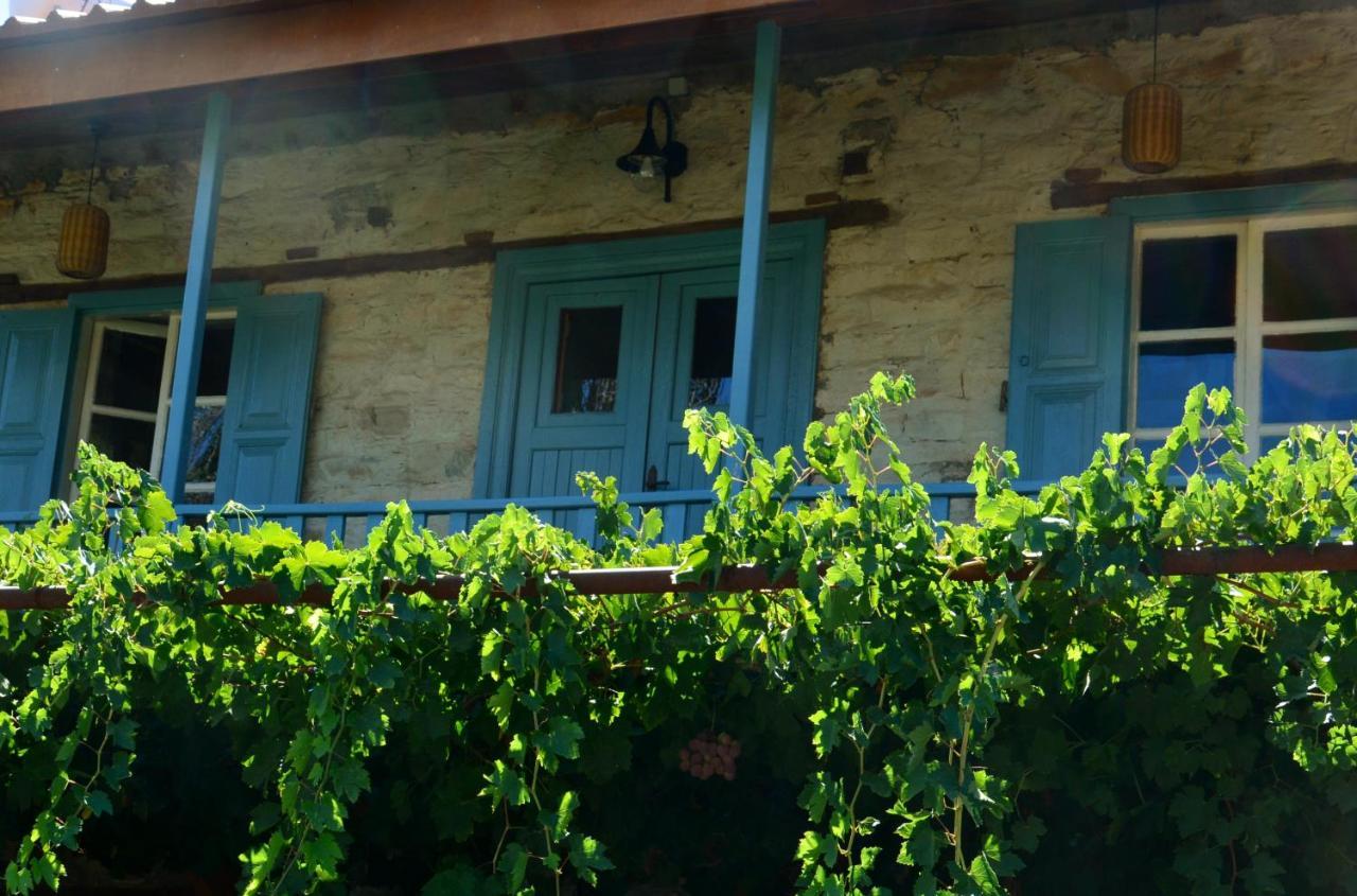Riverside Cottage Kato Platres Bagian luar foto